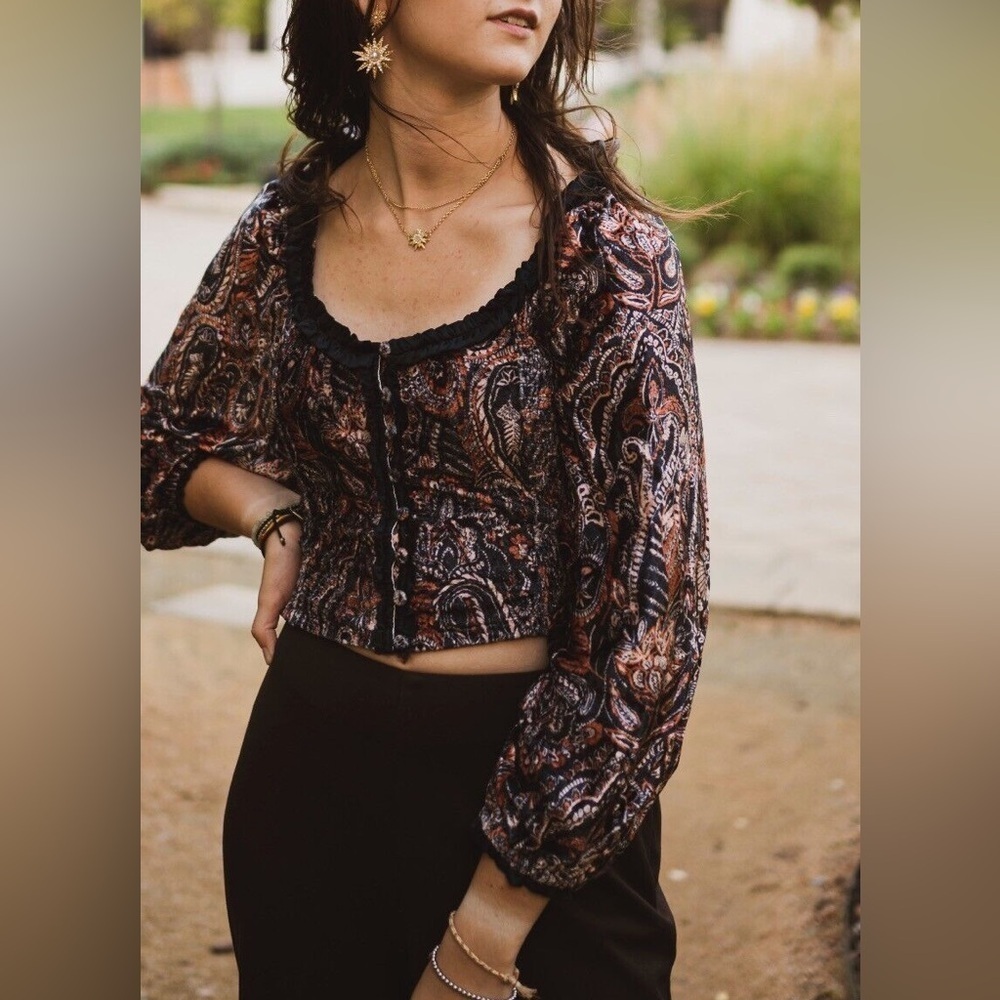 Free People Dare Me VELVET Blouse Women's Black Blouson Sleeve - Picture 14 of 14